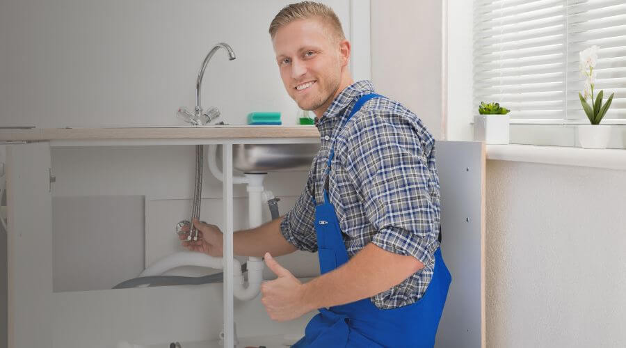 Professional same day plumber in Hondo, TX
